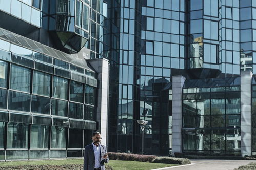 写字楼与住宅小区物业管理 核心差异全解析